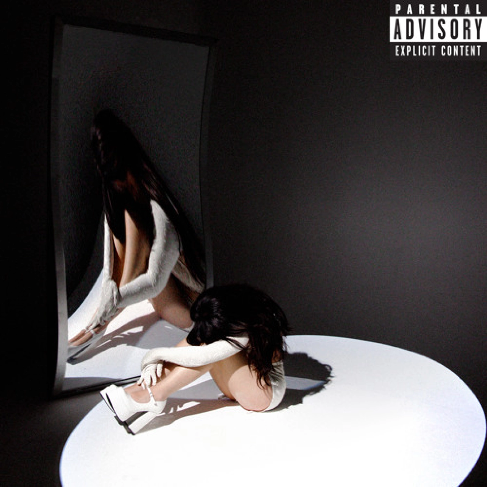 Nessa Barrett - Dying on the inside kiemelt képe